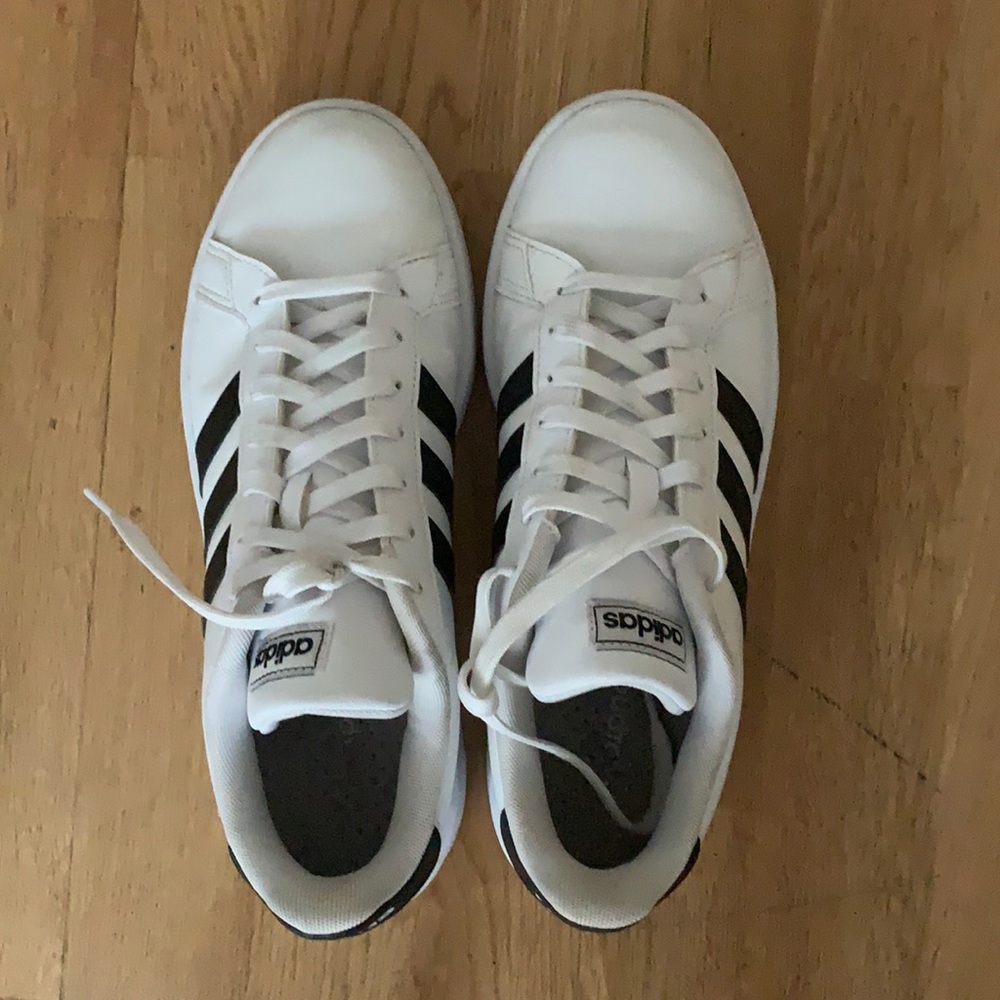 Adidas Grand Court Sneaker Size 9.5